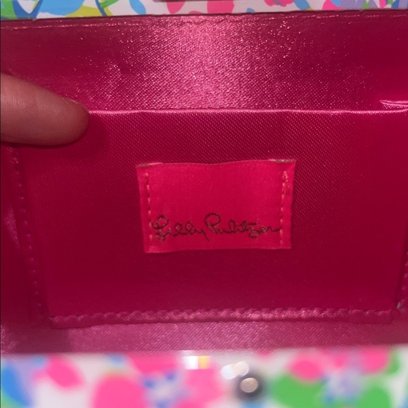 Lilly Pulitzer A Cherry On Top Floral Hard Shell‎ Crossbody Clutch Gold Chain